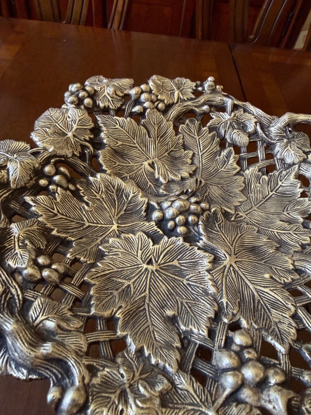 Ornate Leaf-Pattern Pedestal Serving Tray - Silver Finish - Picture 5 of 9